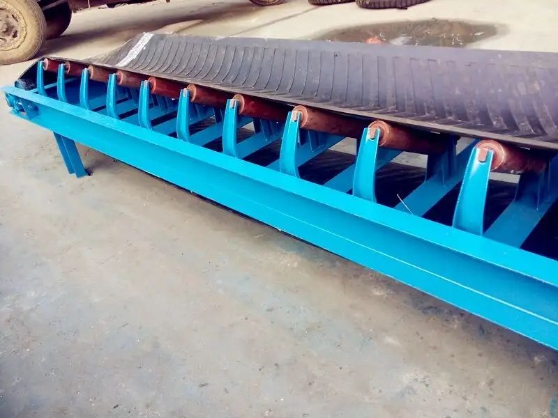 慣性振動(dòng)輸送機特點(diǎn)及應用解析，明白了嗎？